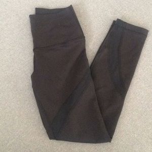 ⚡️⚡️1 HOUR SALE⚡️⚡️Lululemon black leggings